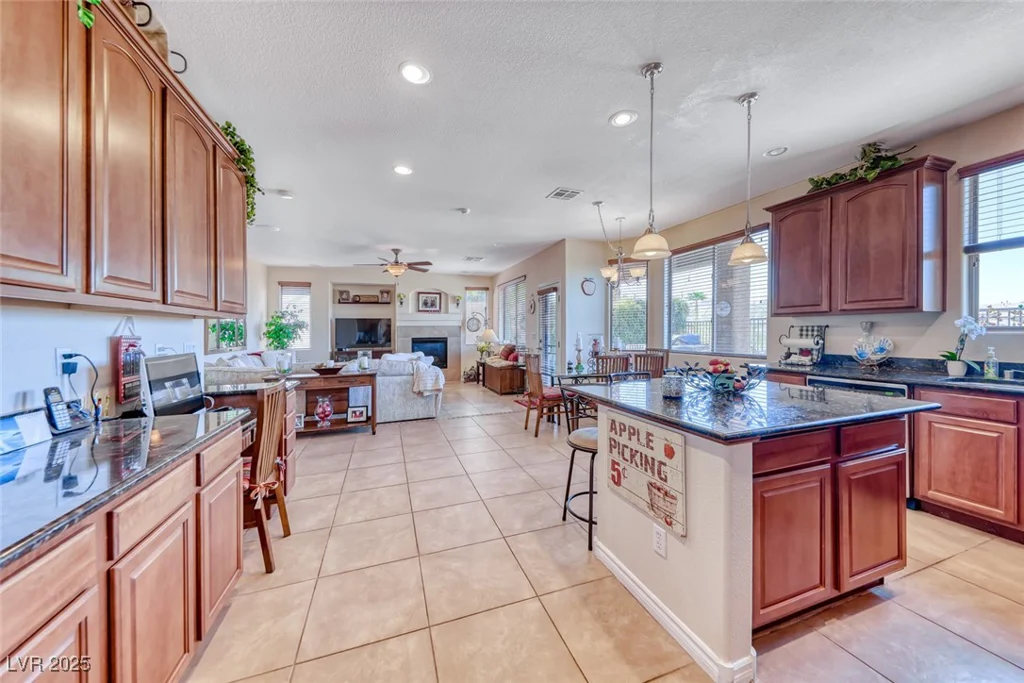 2733 Auchmull, Henderson, NV 89044