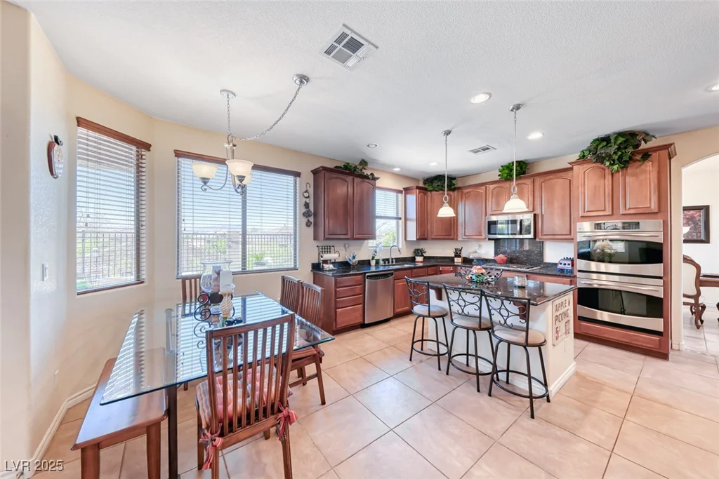 2733 Auchmull, Henderson, NV 89044