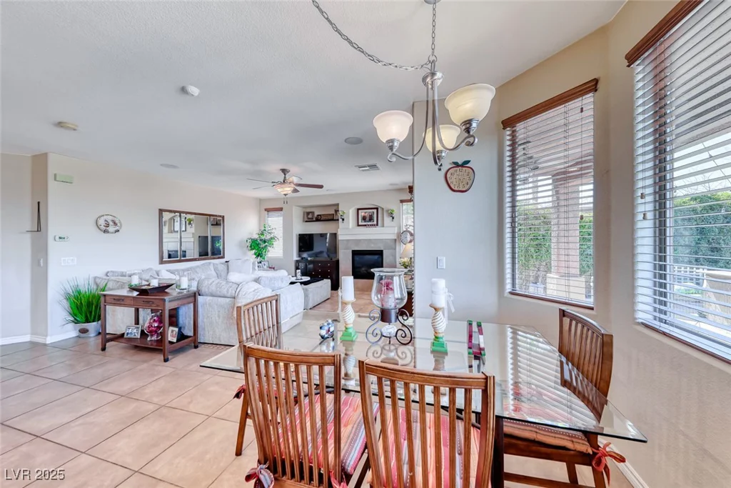 2733 Auchmull, Henderson, NV 89044
