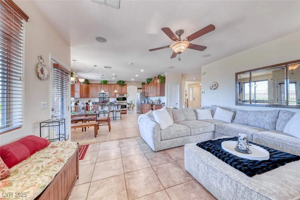 2733 Auchmull, Henderson, NV 89044