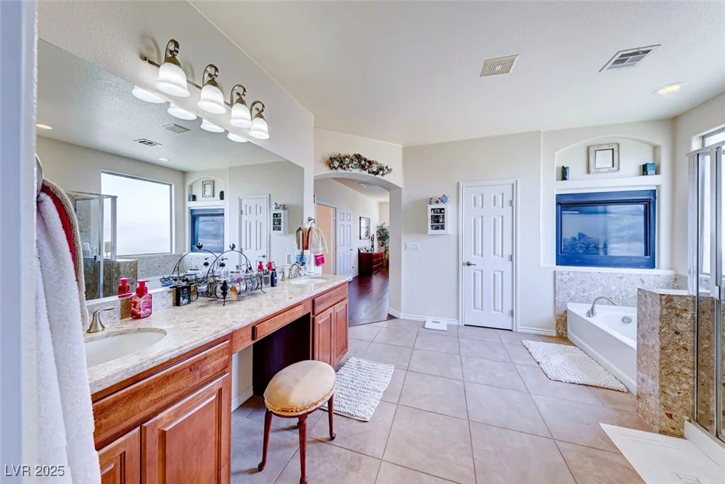 2733 Auchmull, Henderson, NV 89044