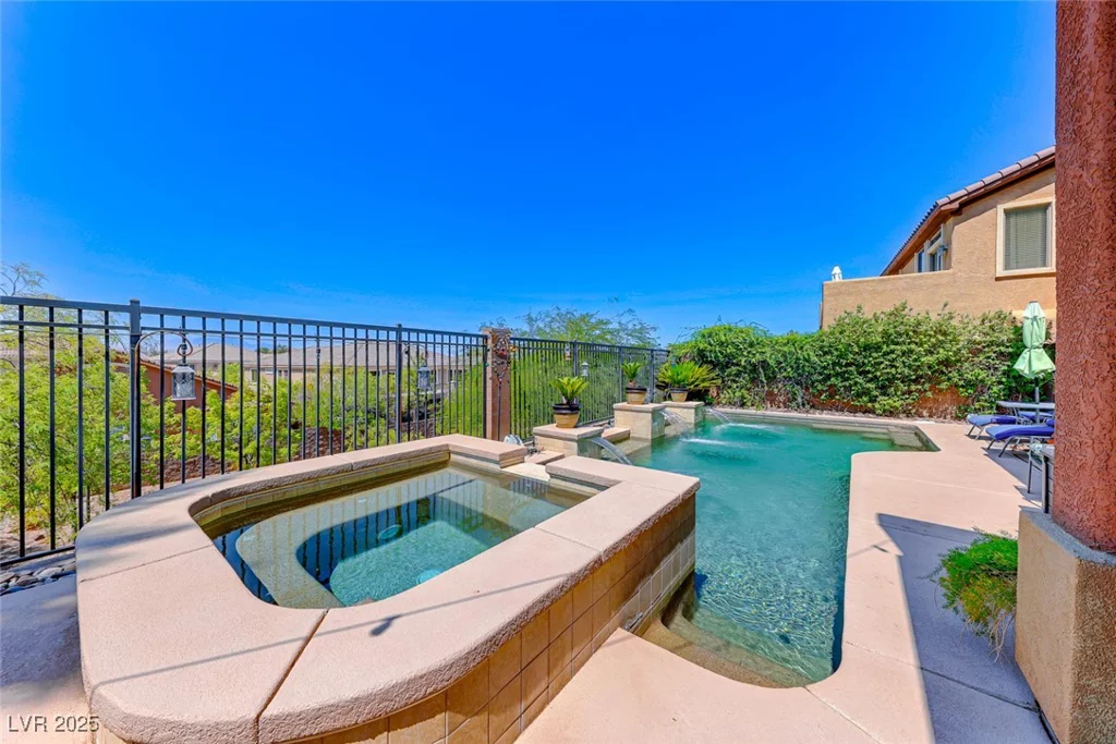 2733 Auchmull, Henderson, NV 89044
