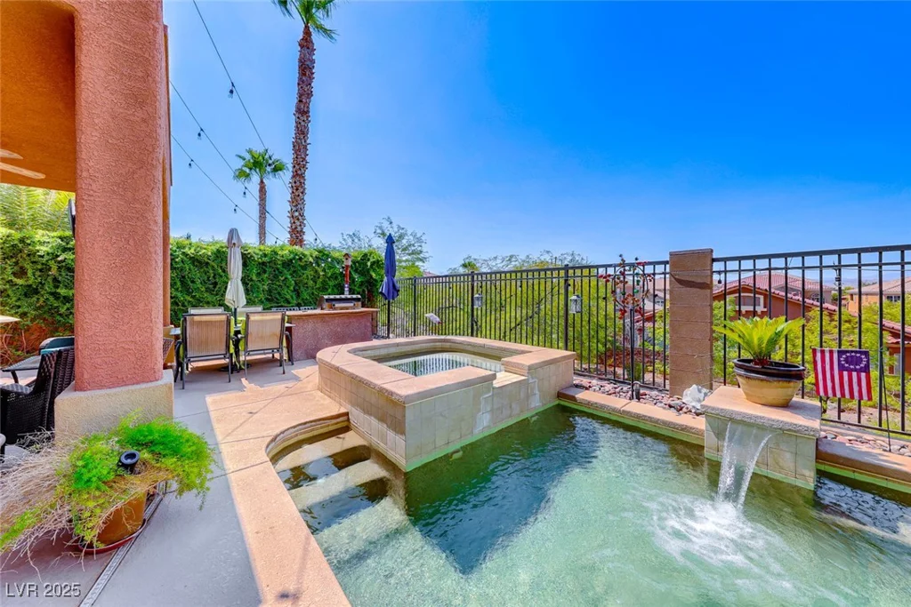 2733 Auchmull, Henderson, NV 89044