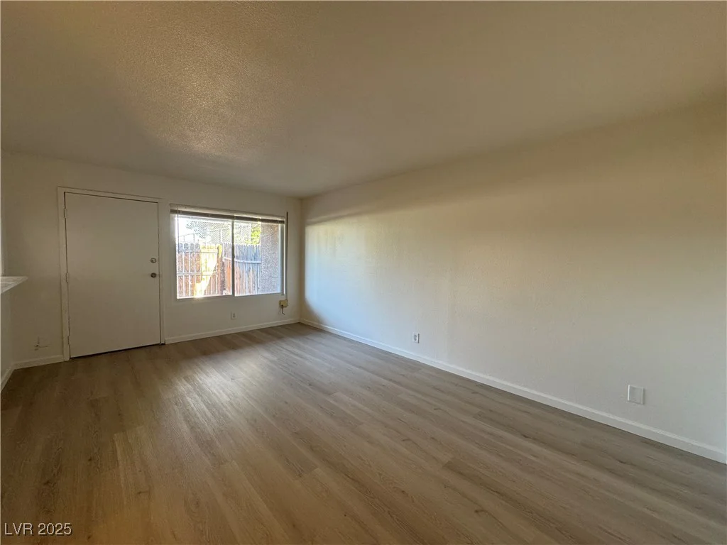 1474 Santa Anita, Las Vegas, NV 89119