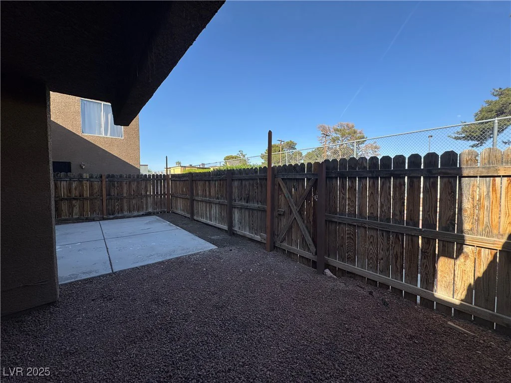 1474 Santa Anita, Las Vegas, NV 89119