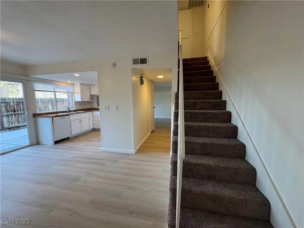 1474 Santa Anita, Las Vegas, NV 89119
