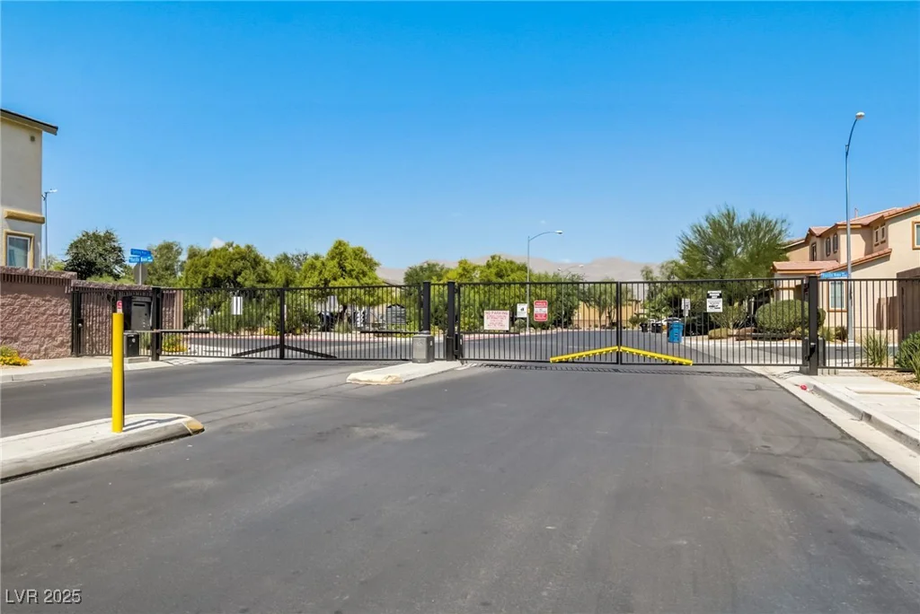 448 Bright Moon, North Las Vegas, NV 89084