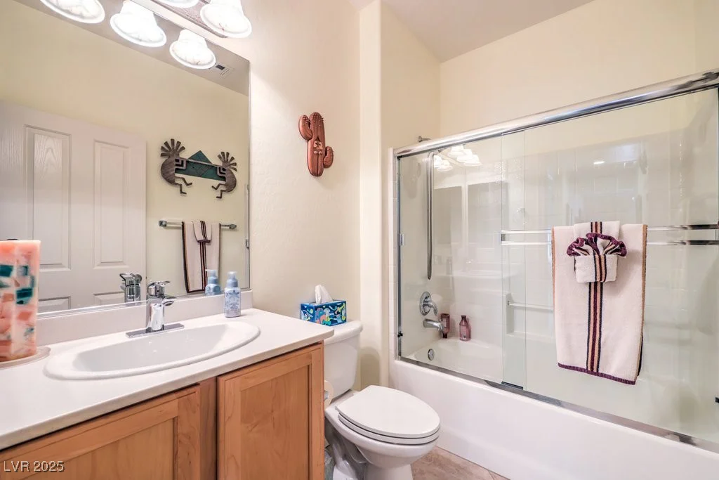 7824 Homing Pigeon, North Las Vegas, NV 89084