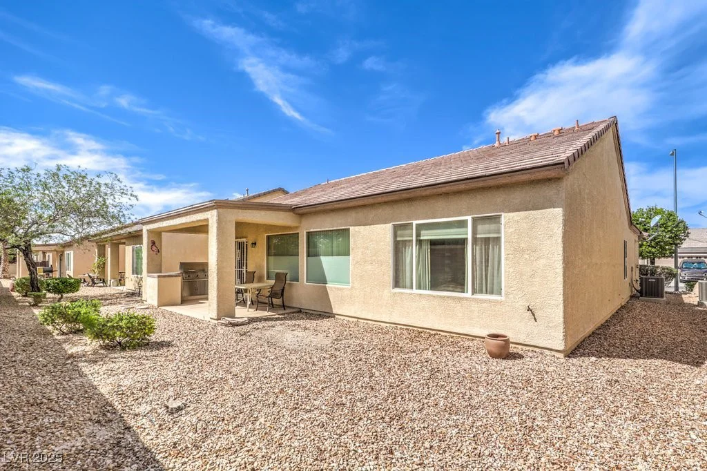 7824 Homing Pigeon, North Las Vegas, NV 89084