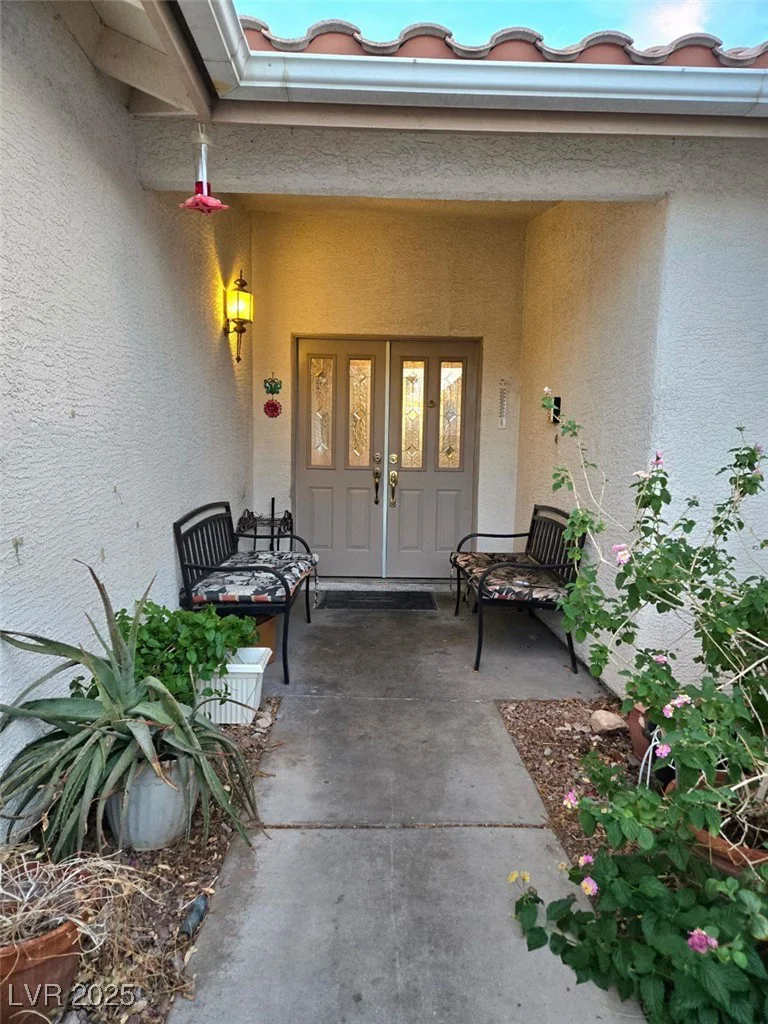 6435 Heatherton, Las Vegas, NV 89110