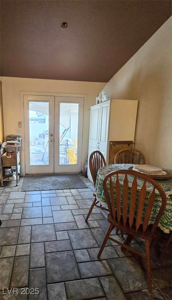 6435 Heatherton, Las Vegas, NV 89110