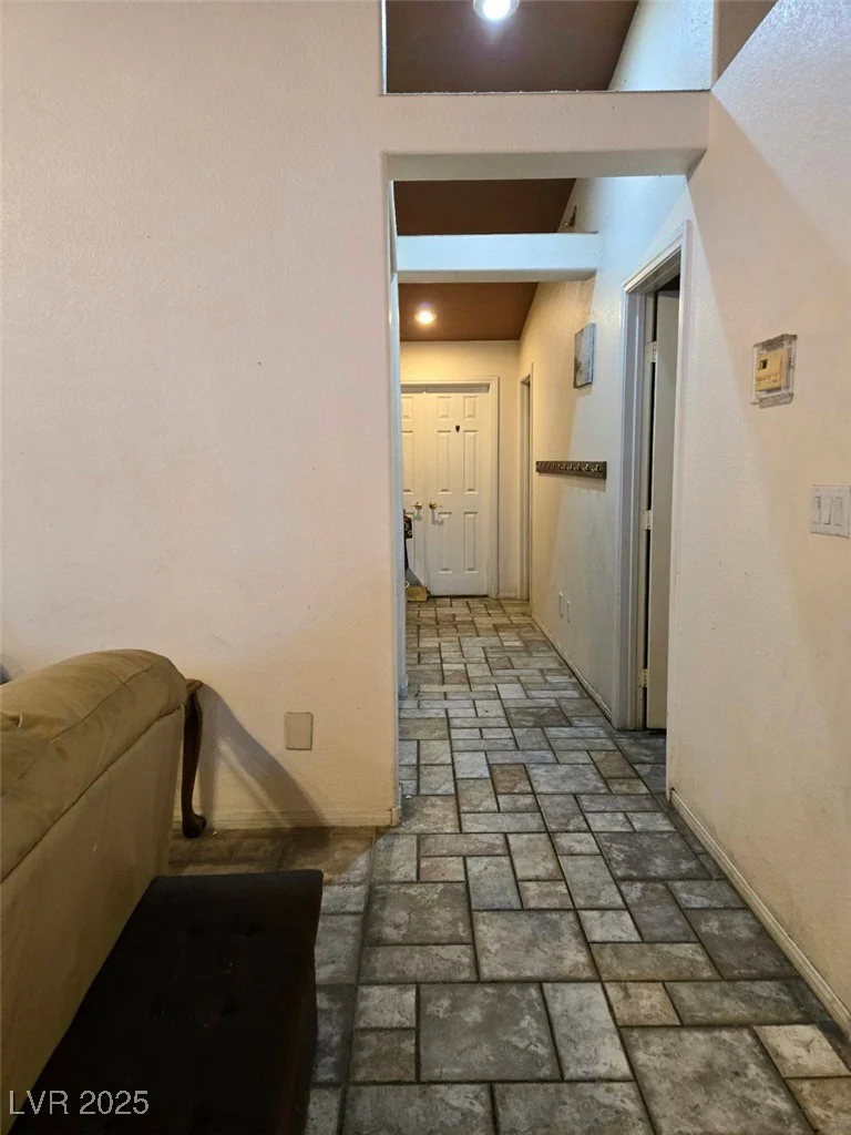 6435 Heatherton, Las Vegas, NV 89110