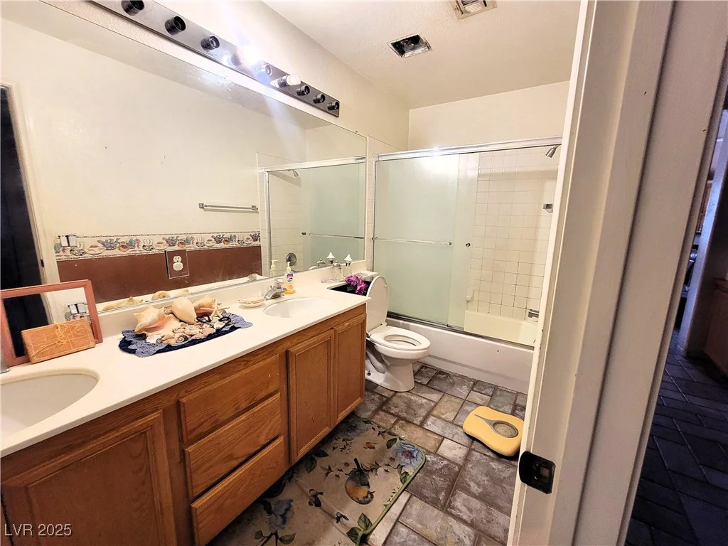 6435 Heatherton, Las Vegas, NV 89110