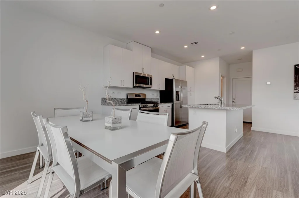 6148 Juniper Grove, Las Vegas, NV 89148