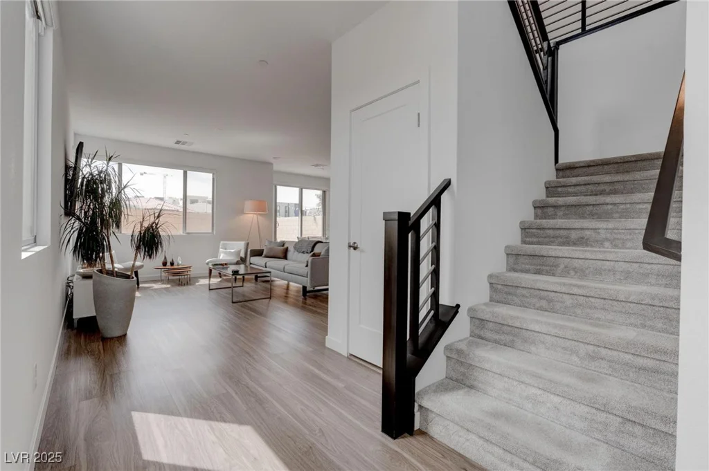 6148 Juniper Grove, Las Vegas, NV 89148