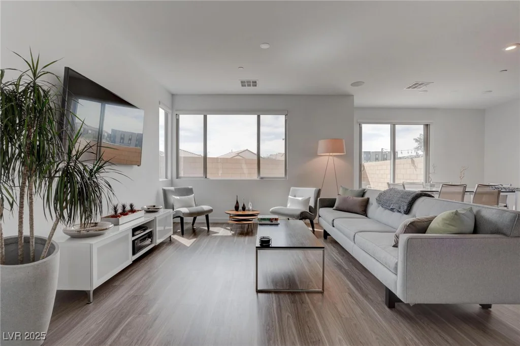 6148 Juniper Grove, Las Vegas, NV 89148