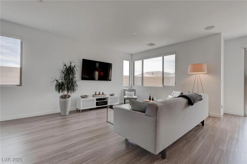 6148 Juniper Grove, Las Vegas, NV 89148