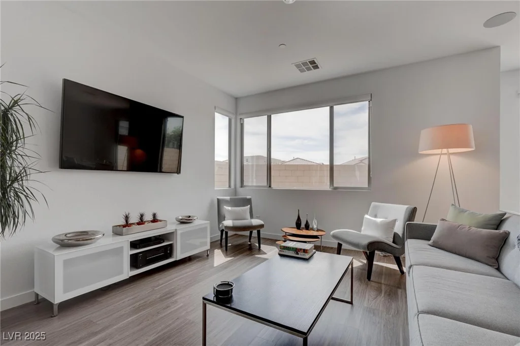 6148 Juniper Grove, Las Vegas, NV 89148