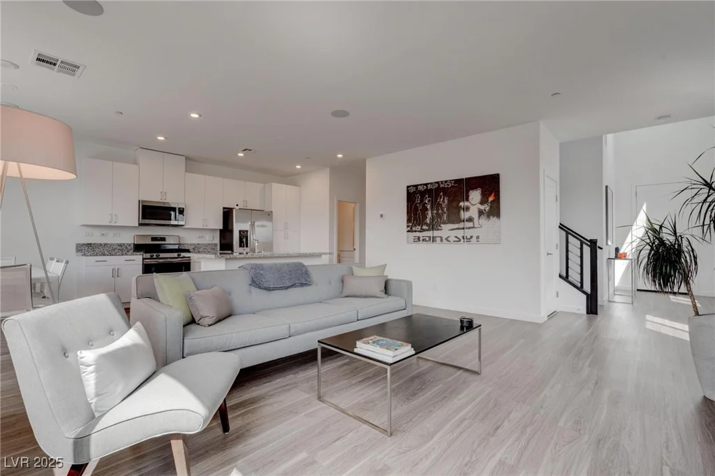 6148 Juniper Grove, Las Vegas, NV 89148