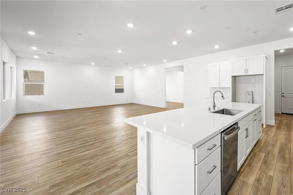 50 Barrio Alto, Henderson, NV 89011