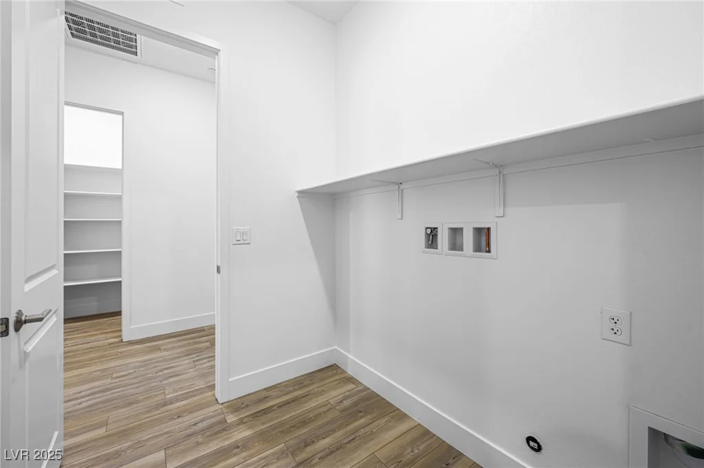 50 Barrio Alto, Henderson, NV 89011