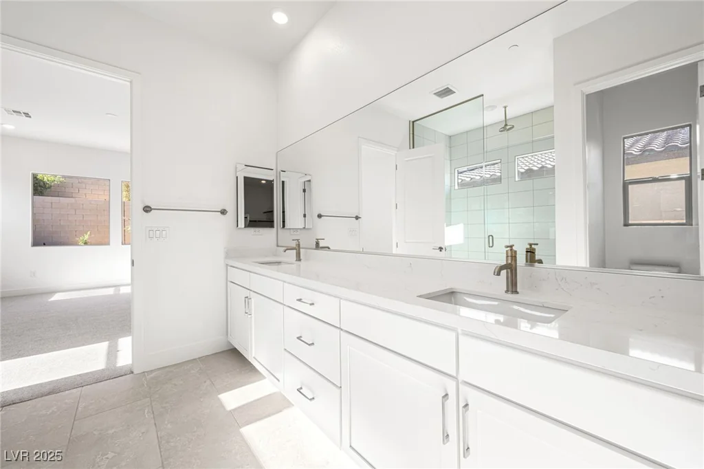 50 Barrio Alto, Henderson, NV 89011