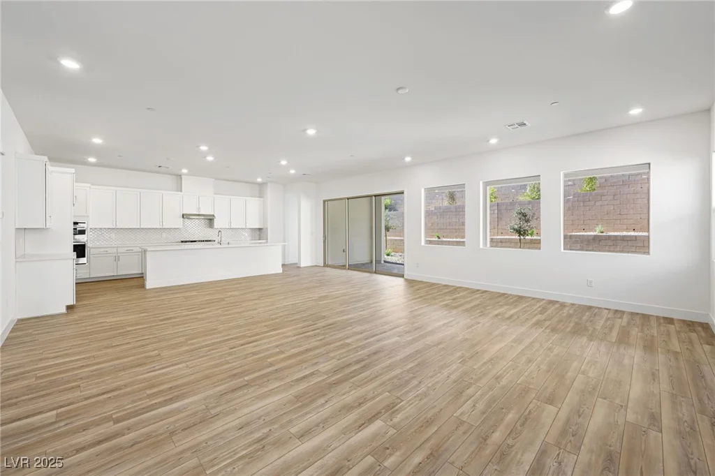 50 Barrio Alto, Henderson, NV 89011