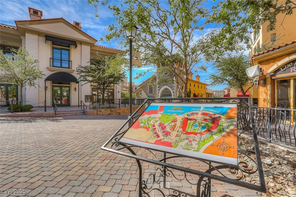 50 Barrio Alto, Henderson, NV 89011
