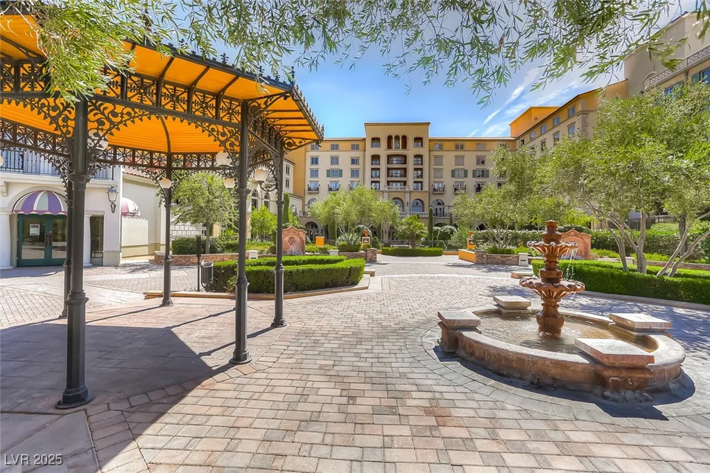 50 Barrio Alto, Henderson, NV 89011