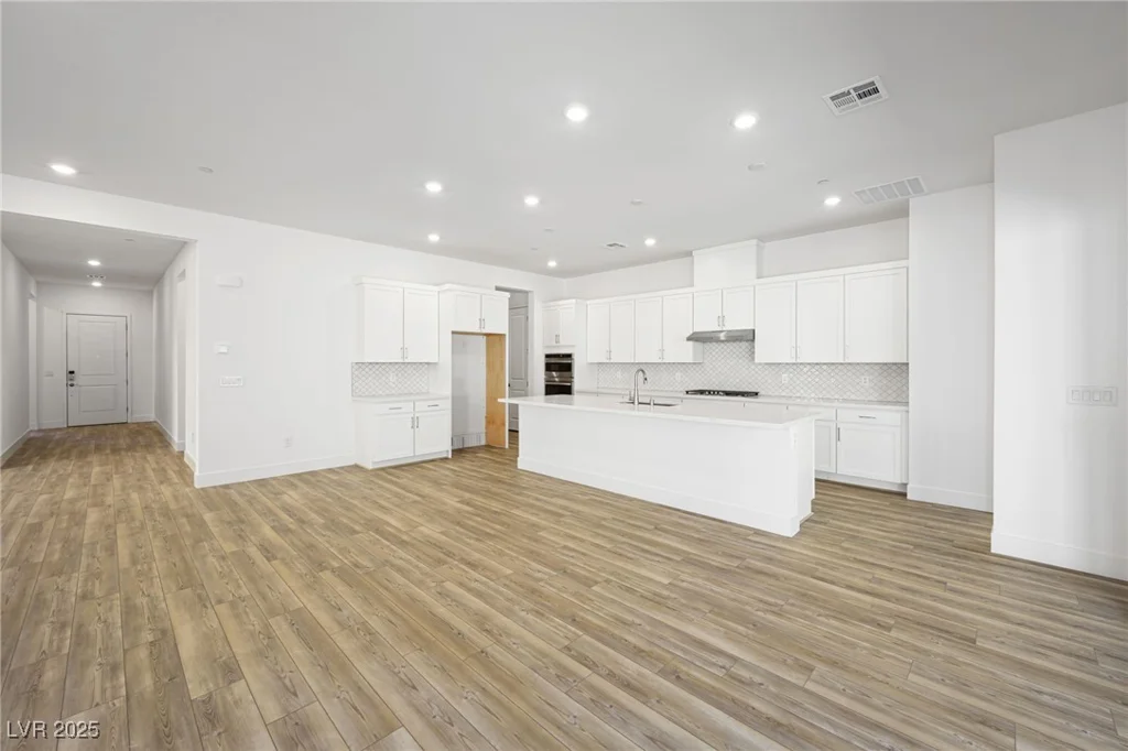 50 Barrio Alto, Henderson, NV 89011