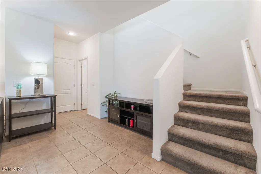 9636 Salford Isle, Las Vegas, NV 89123