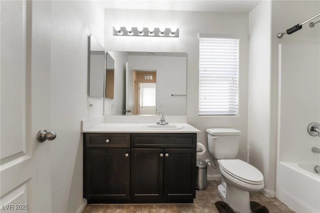 9636 Salford Isle, Las Vegas, NV 89123