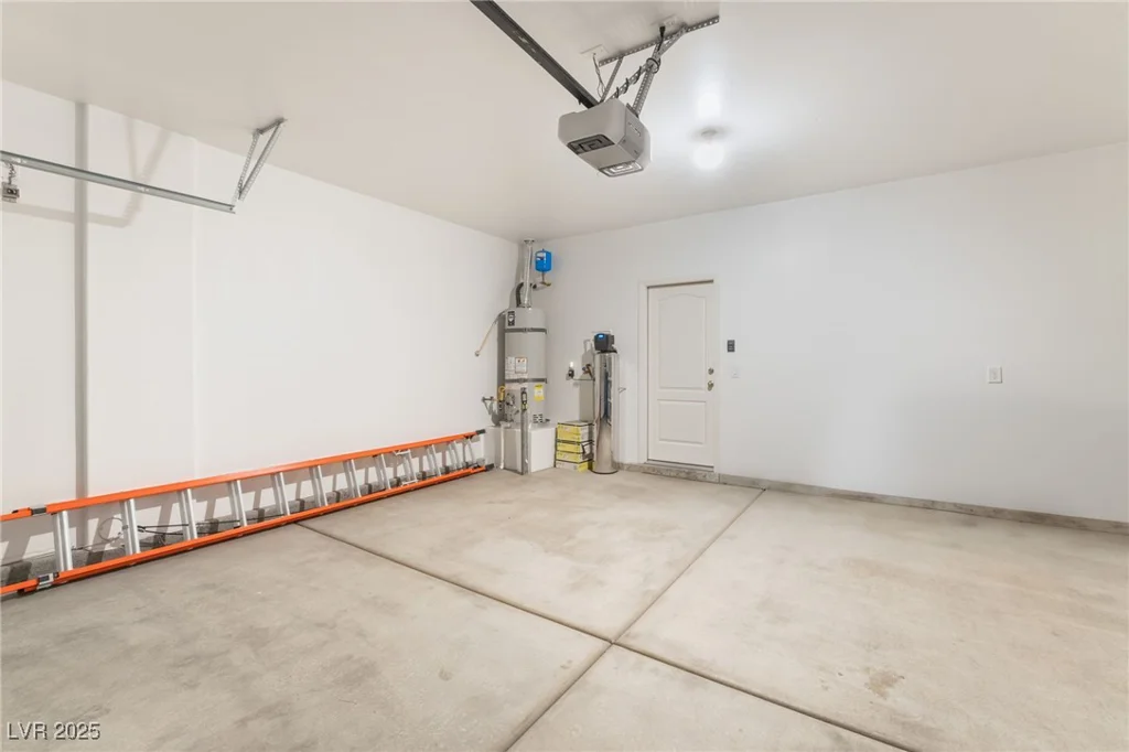 9636 Salford Isle, Las Vegas, NV 89123