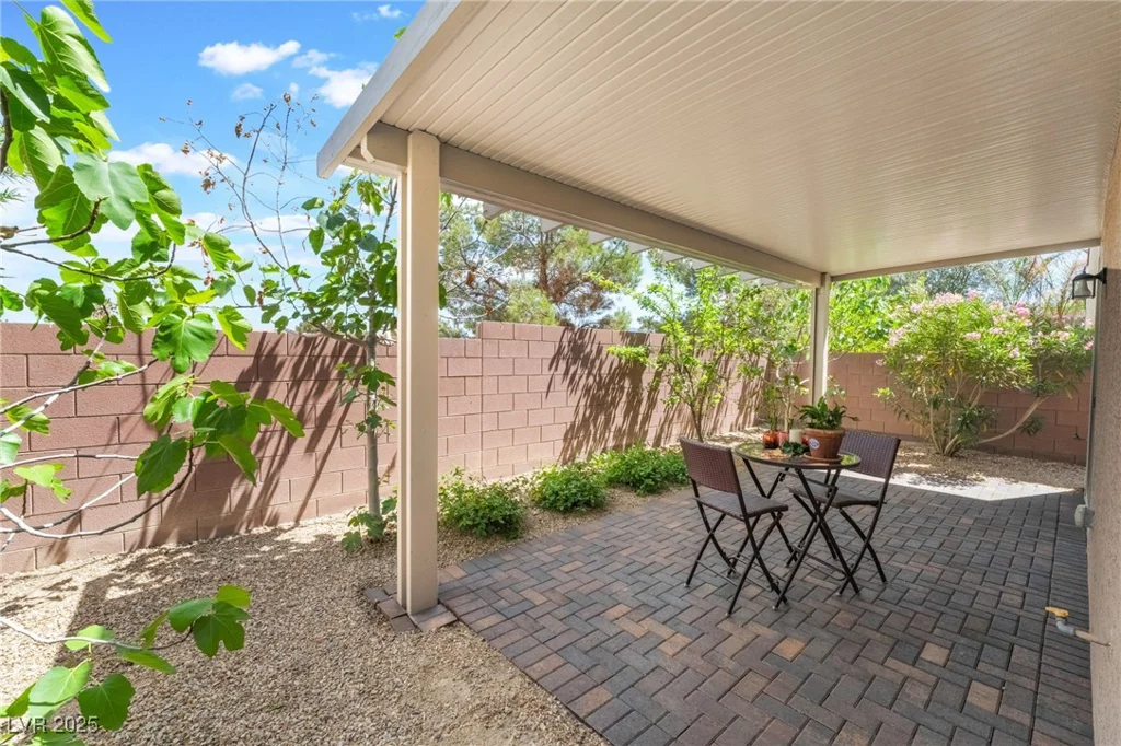 9636 Salford Isle, Las Vegas, NV 89123