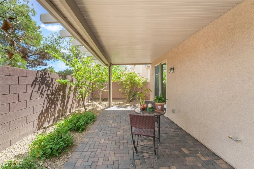 9636 Salford Isle, Las Vegas, NV 89123