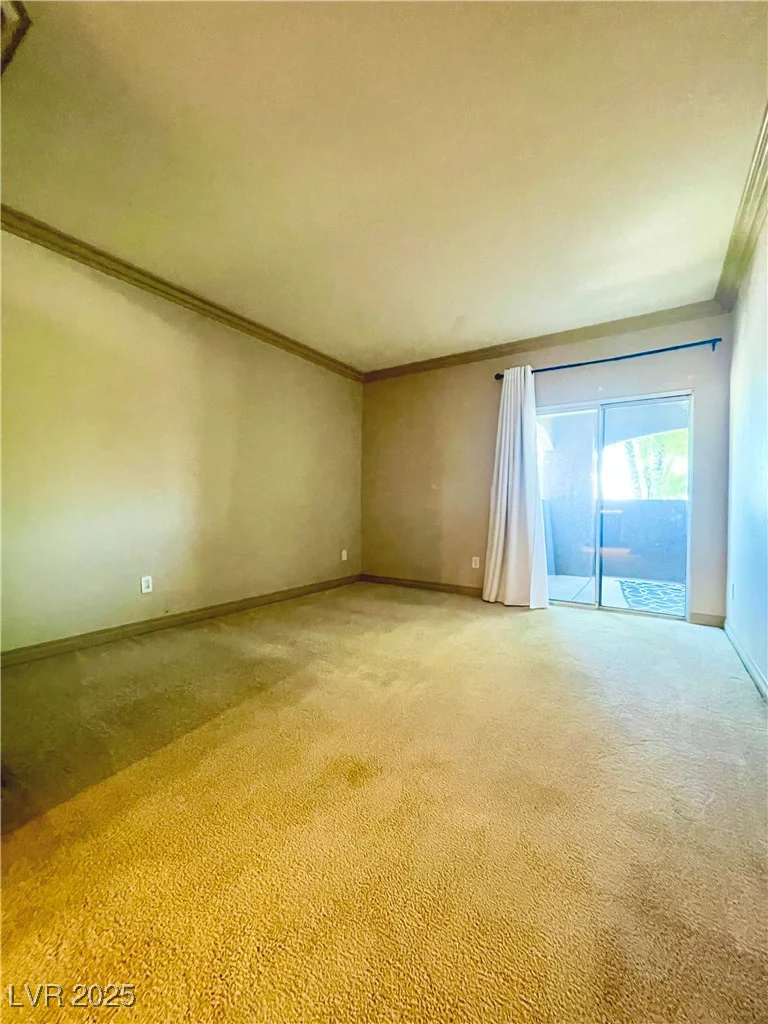 5525 Flamingo, Las Vegas, NV 89103