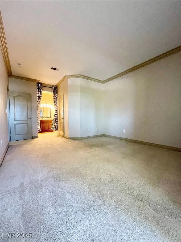 5525 Flamingo, Las Vegas, NV 89103