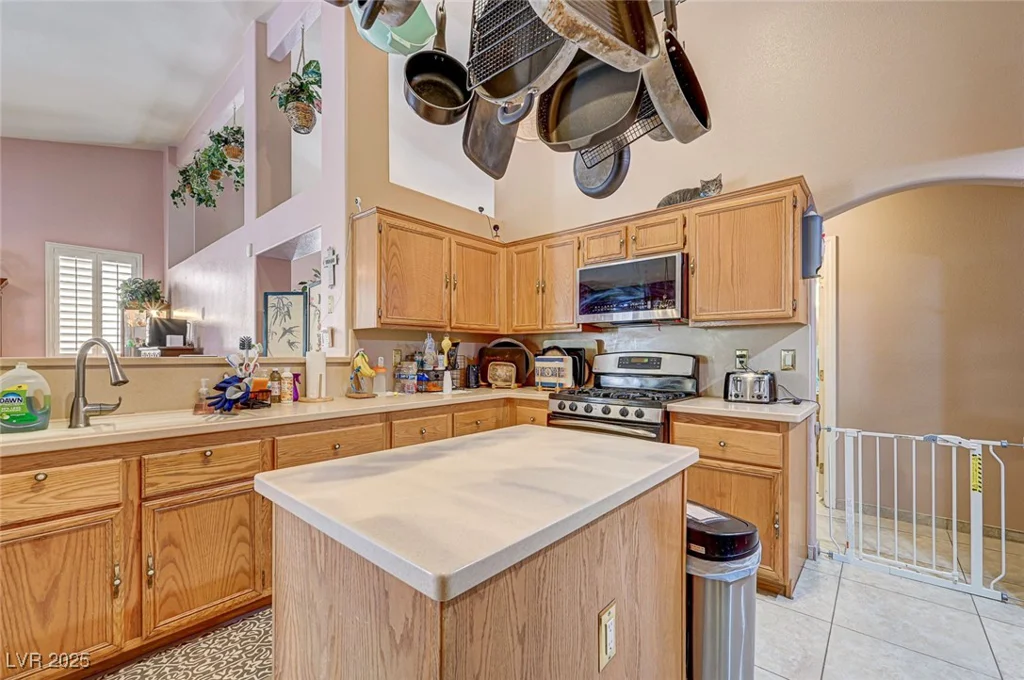 2301 Jean Paul, North Las Vegas, NV 89031
