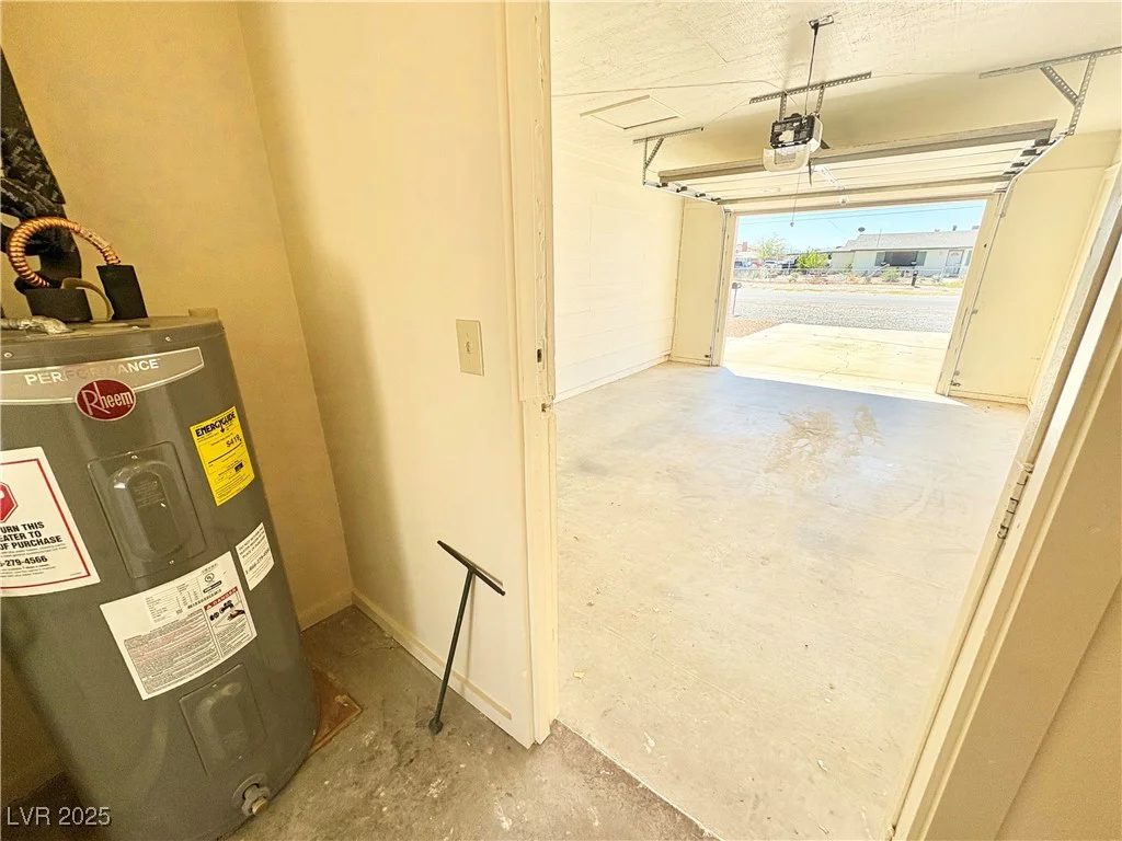 810 Calvada, Pahrump, NV 89048