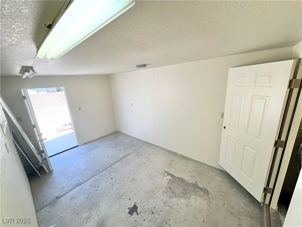 810 Calvada, Pahrump, NV 89048