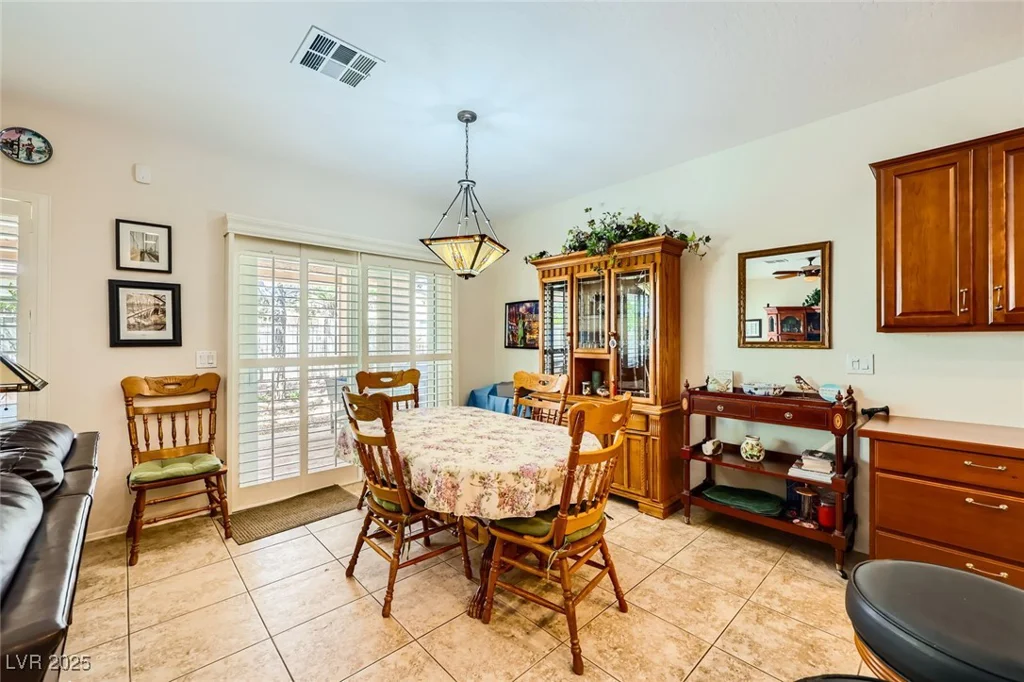 2213 Carrier Dove, North Las Vegas, NV 89084