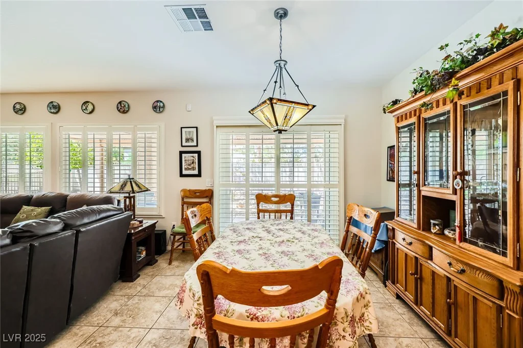 2213 Carrier Dove, North Las Vegas, NV 89084