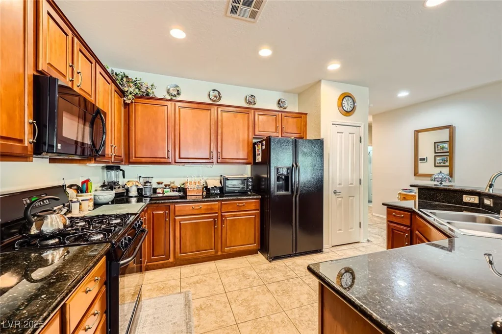 2213 Carrier Dove, North Las Vegas, NV 89084
