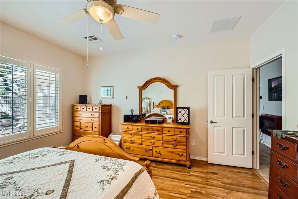 2213 Carrier Dove, North Las Vegas, NV 89084
