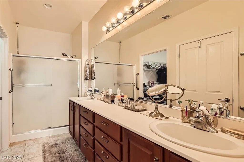 2213 Carrier Dove, North Las Vegas, NV 89084