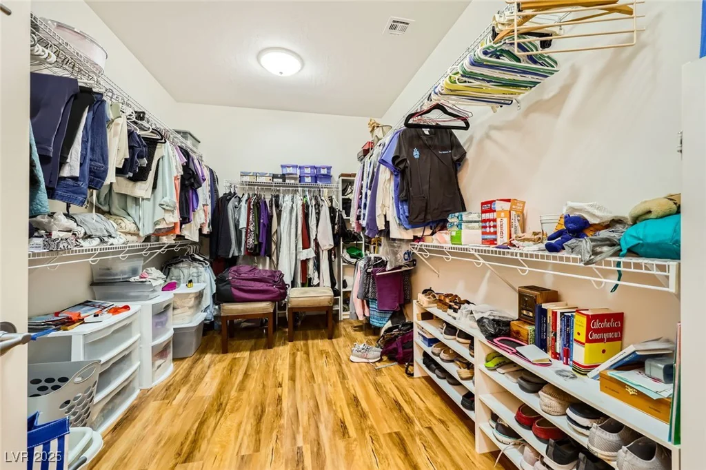 2213 Carrier Dove, North Las Vegas, NV 89084