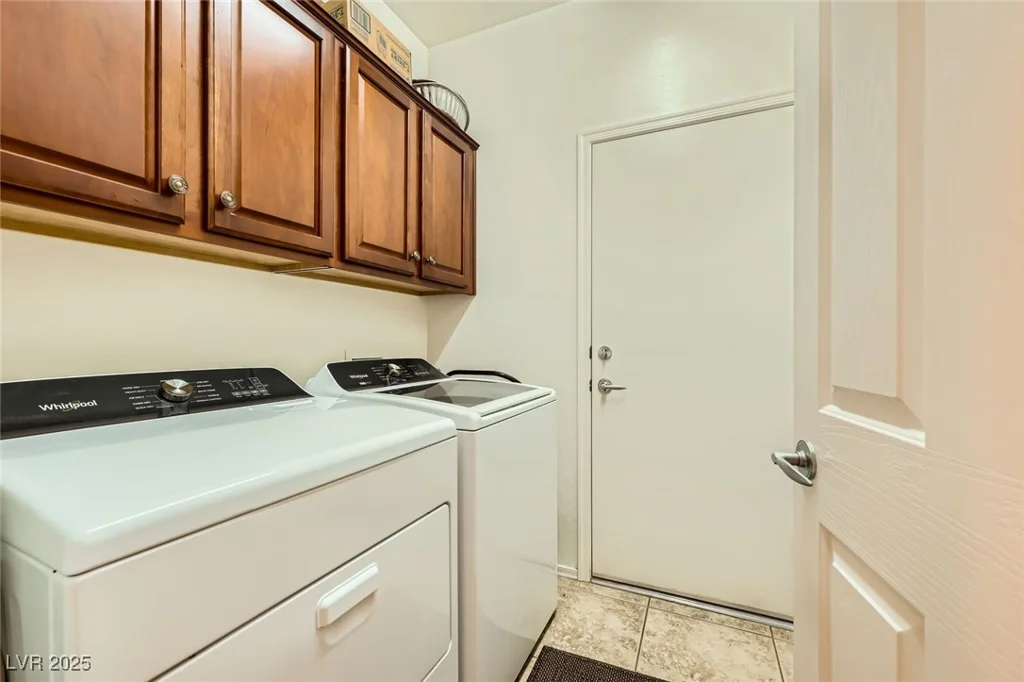 2213 Carrier Dove, North Las Vegas, NV 89084