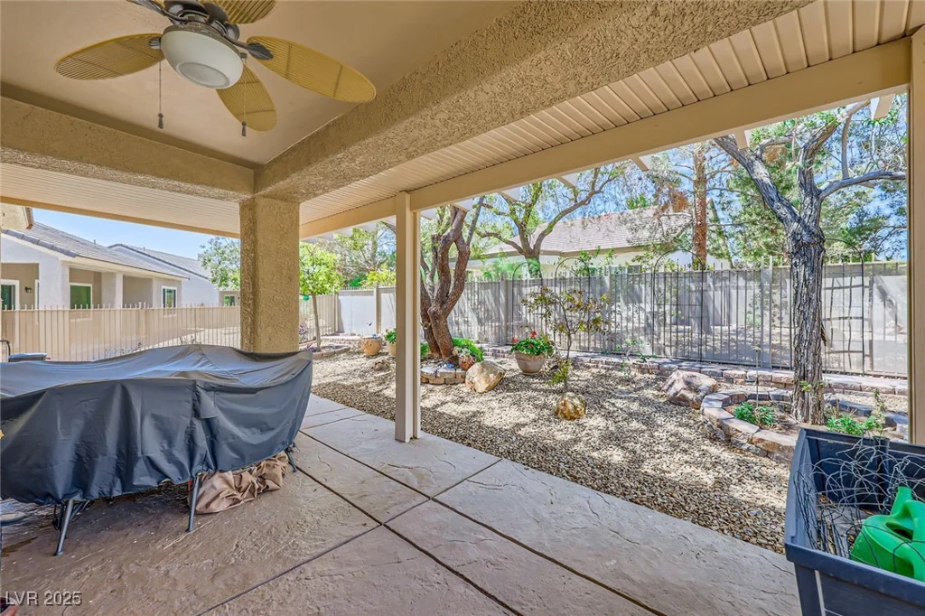 2213 Carrier Dove, North Las Vegas, NV 89084