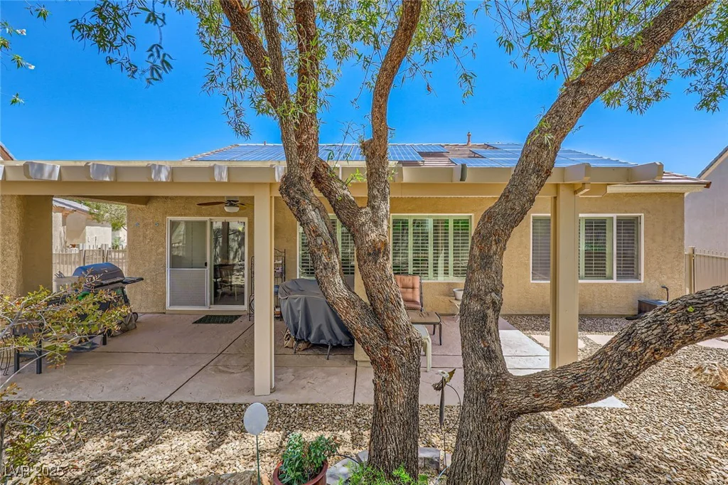 2213 Carrier Dove, North Las Vegas, NV 89084