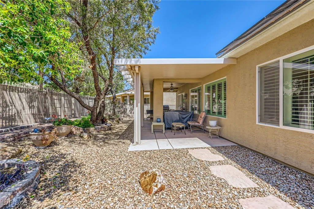 2213 Carrier Dove, North Las Vegas, NV 89084